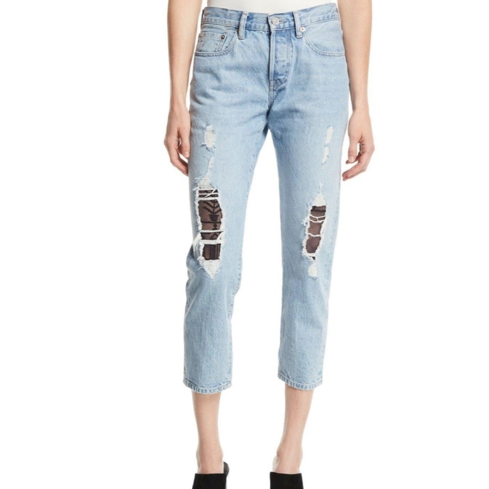 Levi's 501 Tapered Jeans